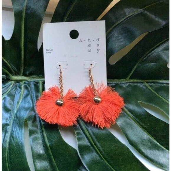 A New Day Orange and Goldtone Splatter Style Earrings - Picture 1 of 4